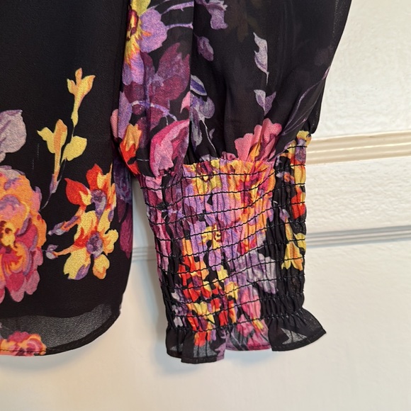 Amanda Uprichard Helene top in Evening Blossom - Picture 7 of 7